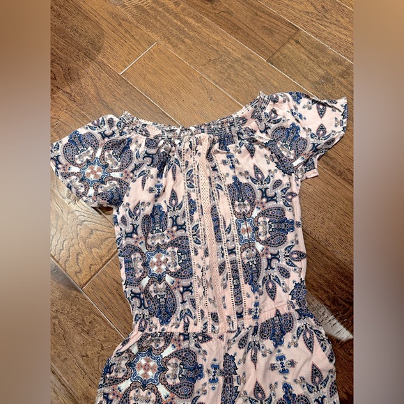 Colombian Jumpsuit - Picture 3 of 4